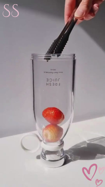Portable Juicer Bottle, Wireless Rechargeable Mini Blender